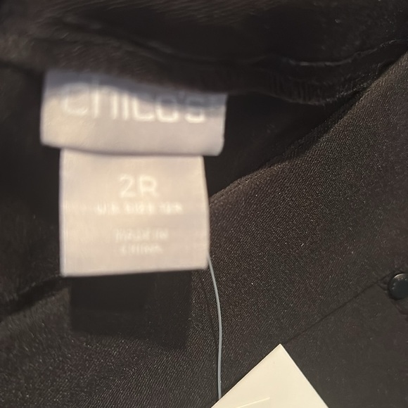 “So Slimming” Slim Leg in Classic Black Size 2R (12R) — NEW w/ TAGS!!! - Picture 2 of 4